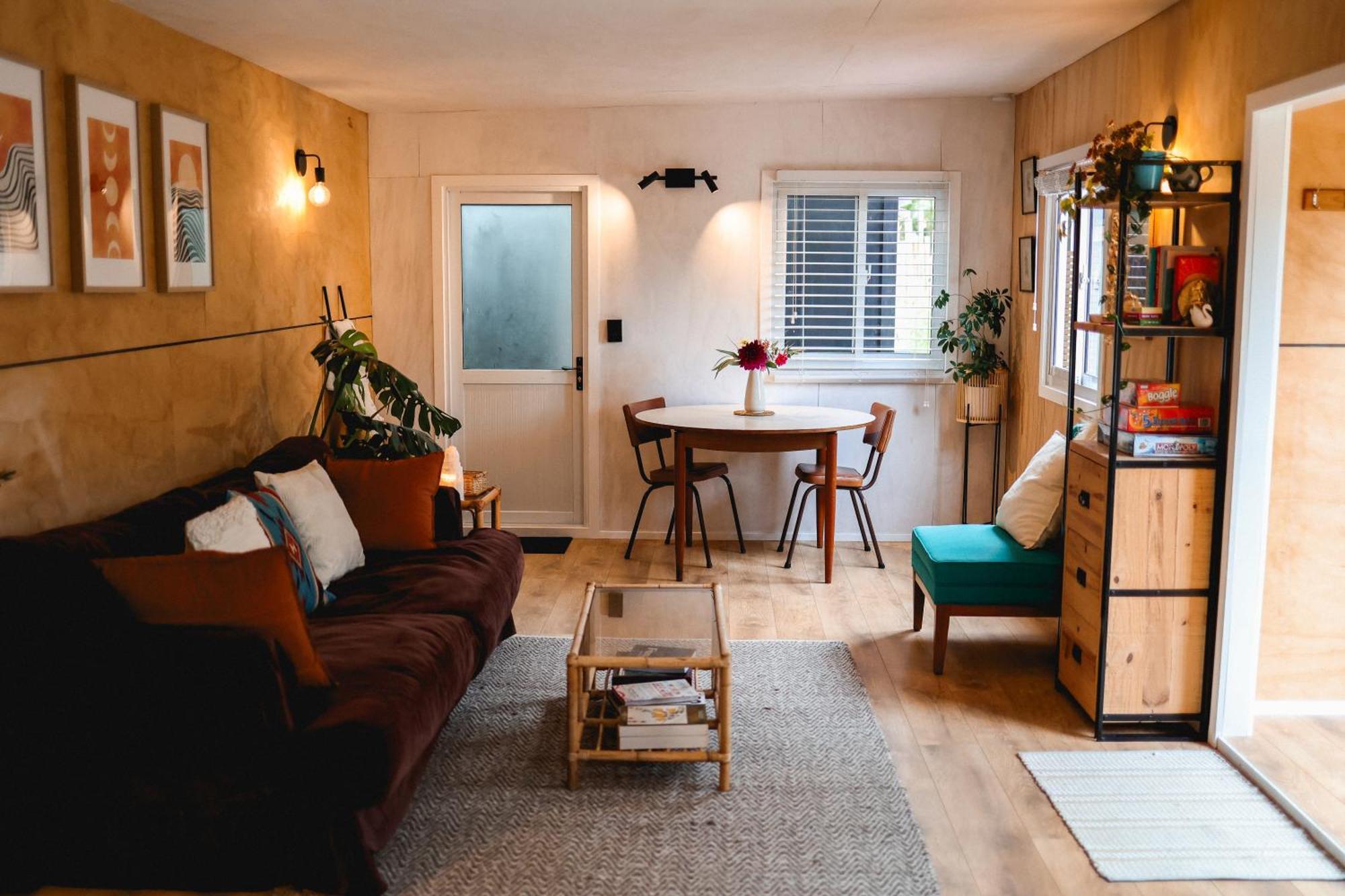 Kaitake Kabana - Unique, Off-Grid, Studio Retreat Oakura Dış mekan fotoğraf